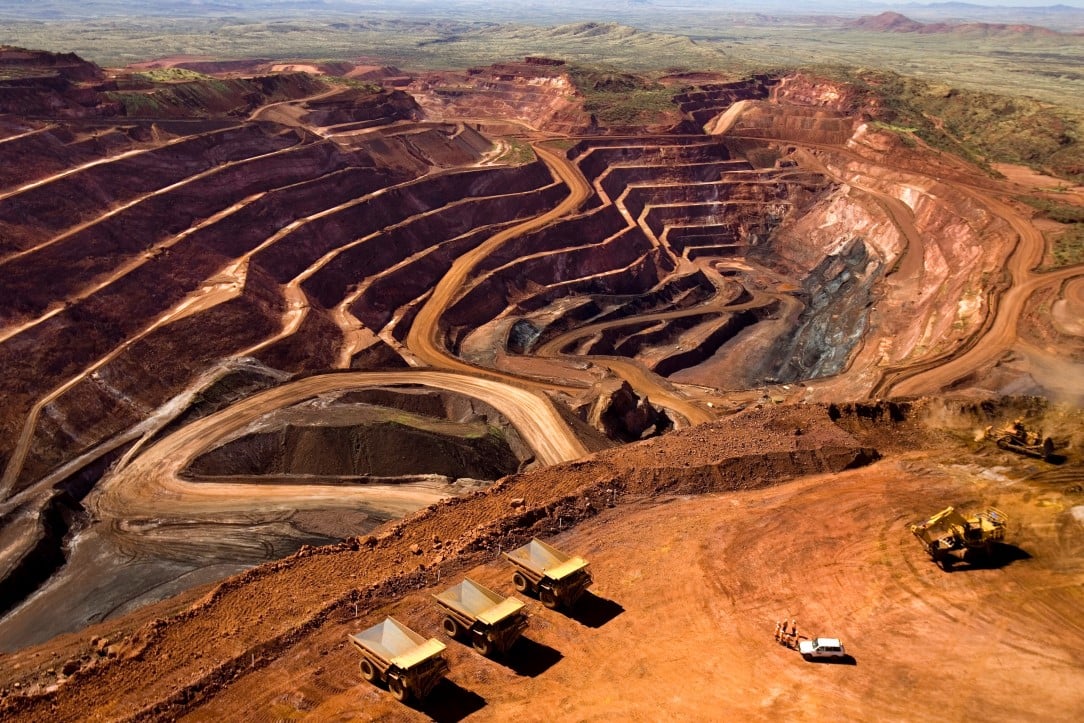 Mining & Metals